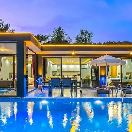 Vila Guenes Kalkan